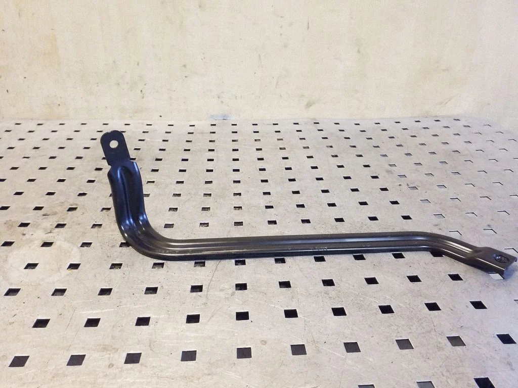 Battery bracket – BMW 3 Series F30 F35 F31 (2012-2018)