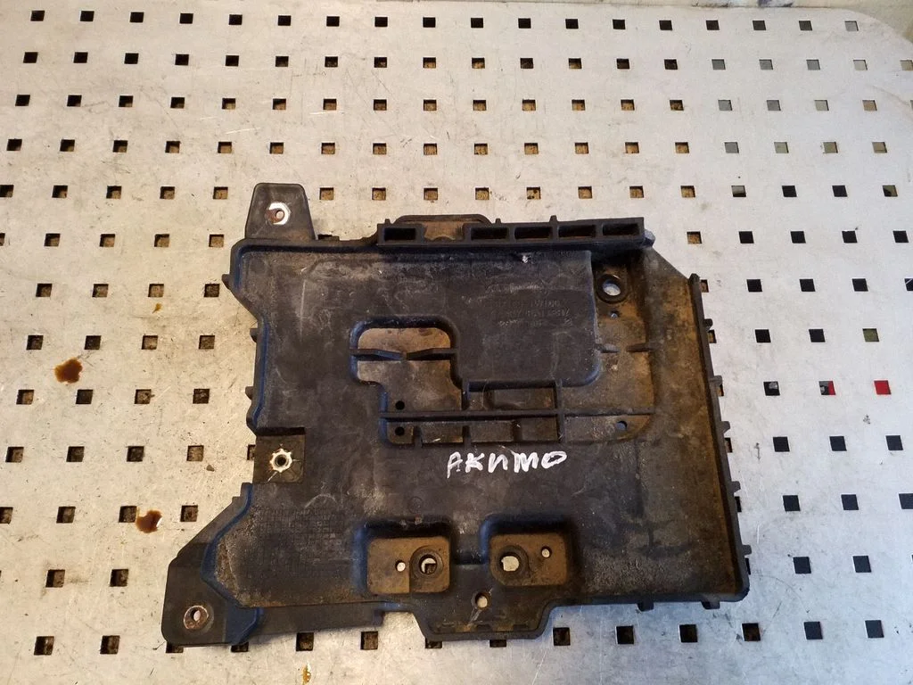 Battery bracket 371501W100