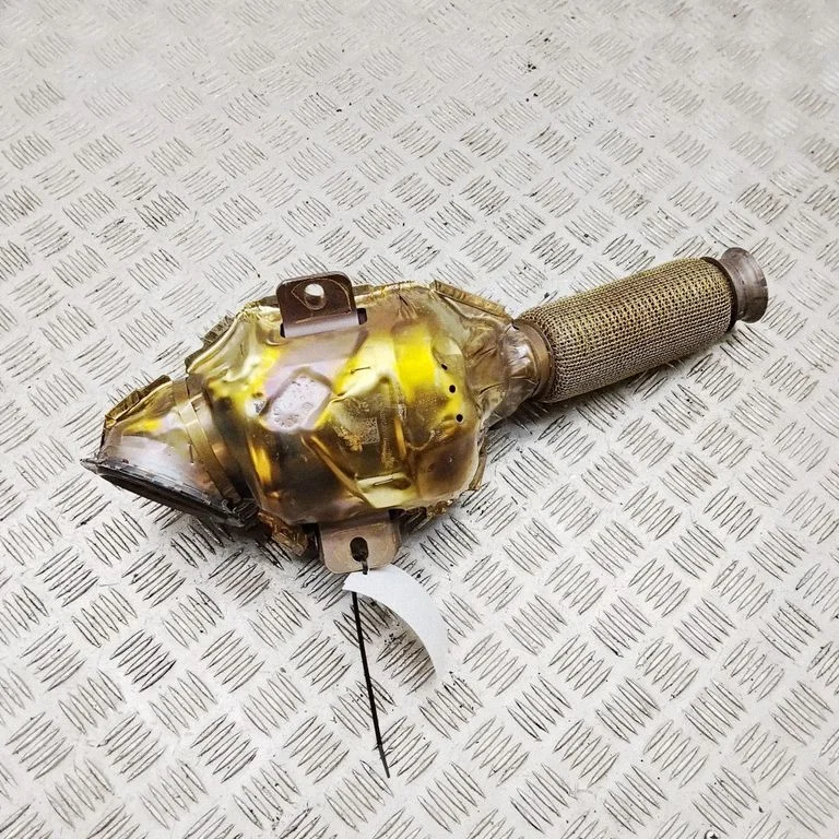 Katalizators/ FAP/DPF cieto daļiņu filtrs M1B15E211BB