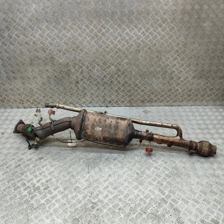 Katalüsaator/ FAP/DPF tahkete osakeste filter LR072157