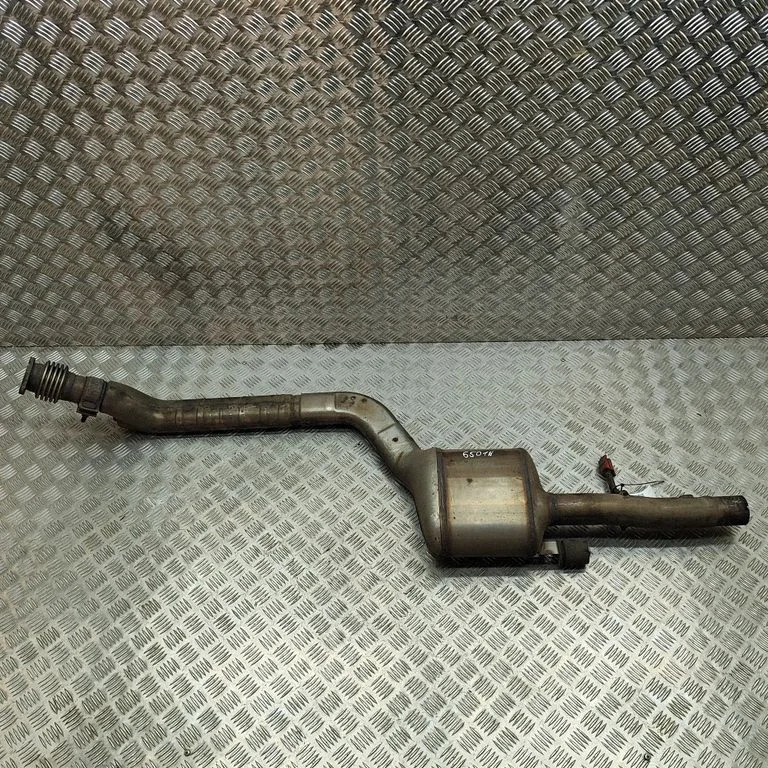 Katalüsaator/ FAP/DPF tahkete osakeste filter 82261228