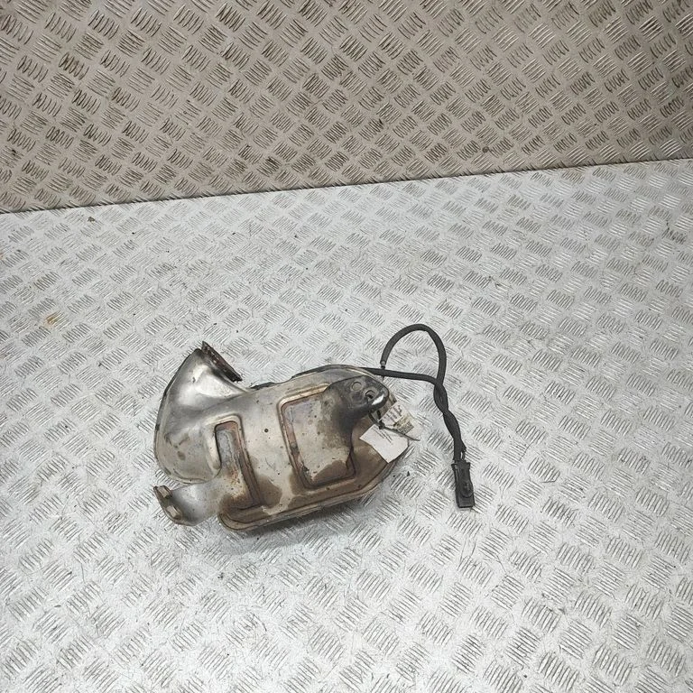 Katalüsaator/ FAP/DPF tahkete osakeste filter 1379604080