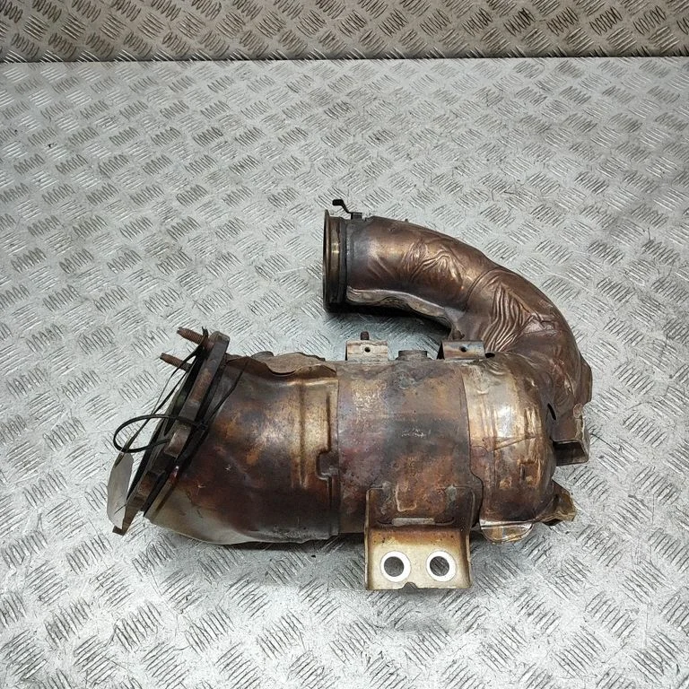 Katalüsaator/ FAP/DPF tahkete osakeste filter 32225841