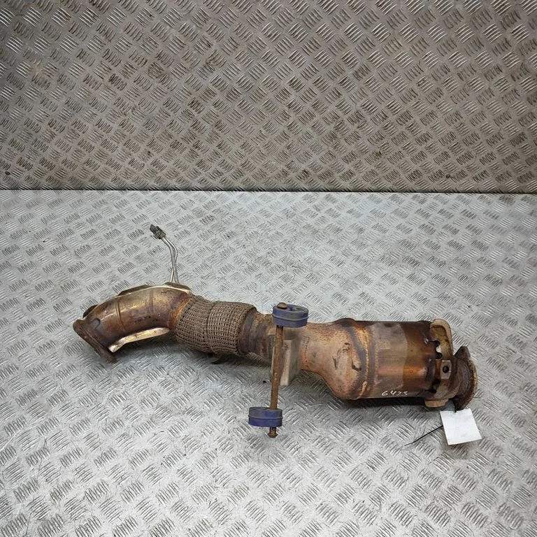 Katalüsaator/ FAP/DPF tahkete osakeste filter 32330747