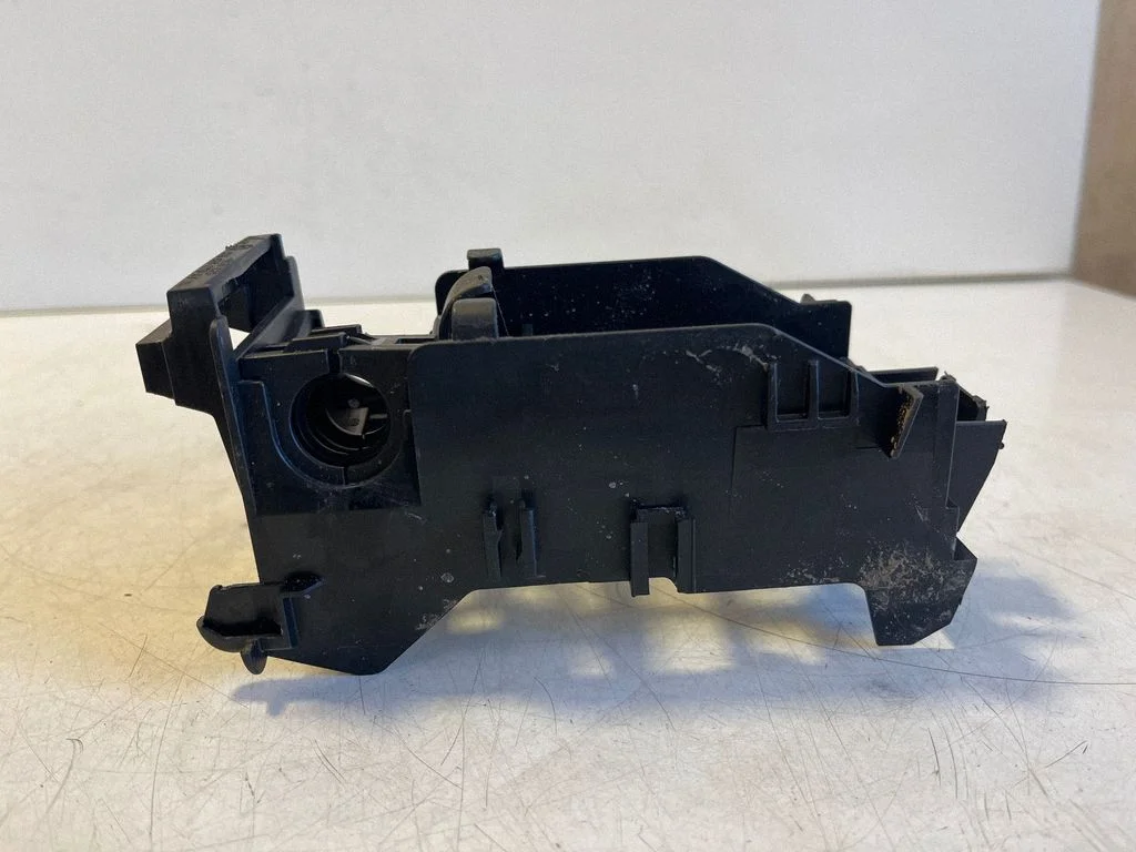 Cita salona detaļa 8W0937545