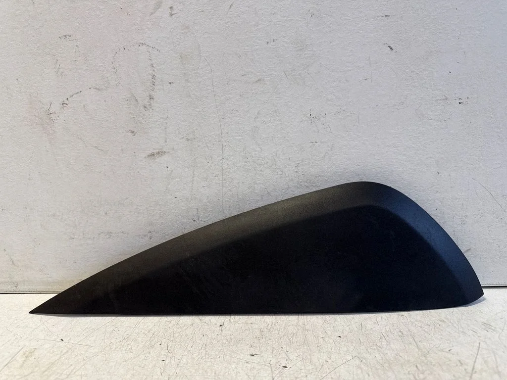 Muu salongiosa EM2BR044C60