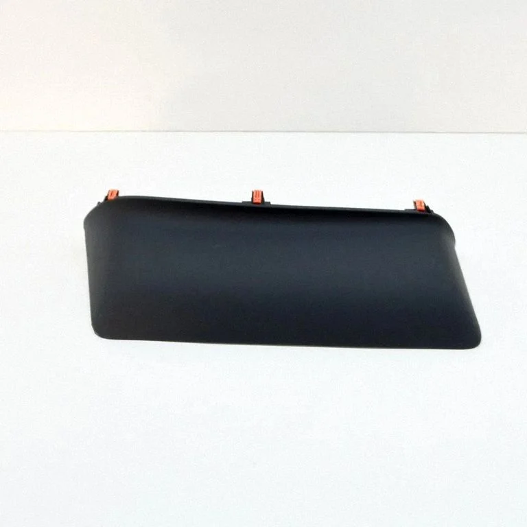 Radio/GPS head unit trim – Lexus RX 450H (2016-)