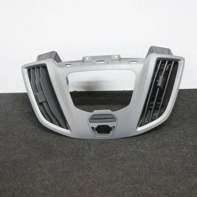 Raadio/navigatsiooni viimistlus – Ford Transit Custom (2013-2023)
