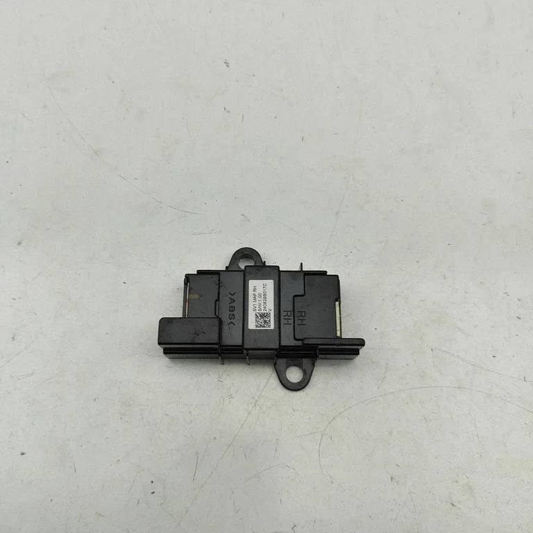Moduł świateł (LCM) 846H1CV000