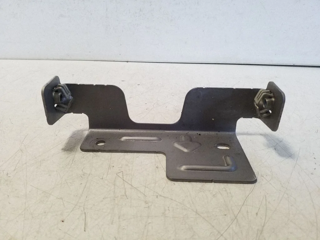 Muu salongiosa LV4BS045B34AA