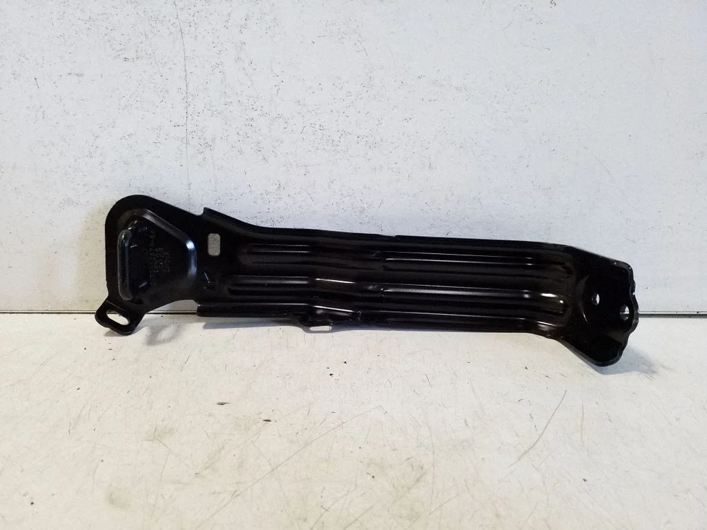Muu salongiosa LJ6BS550A74AA