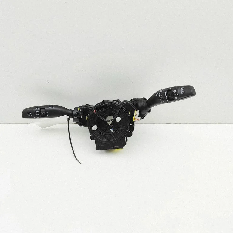 Suunatulede/tulede hoob 93480D4000 – KIA Optima (2015-2020)