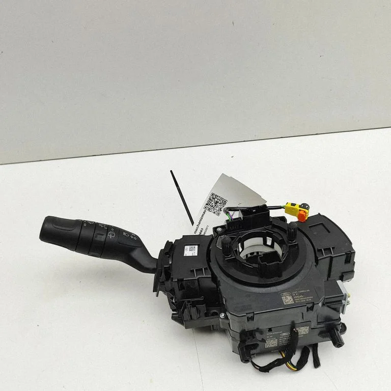 Suunatulede/tulede hoob R1TB14B522ADW