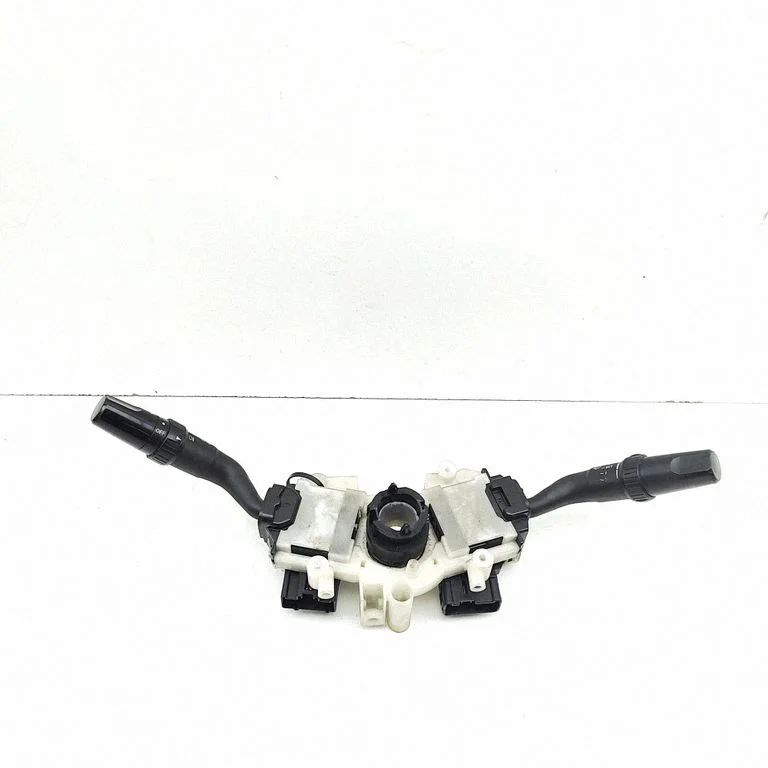 Pagriezienu/gaismu svira 6M3413K359CA