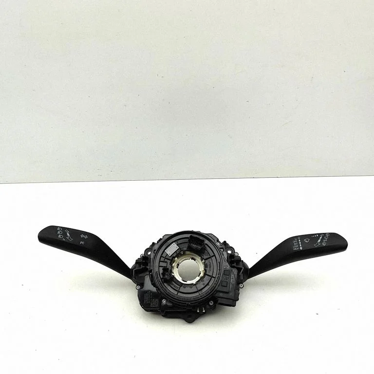 Pagriezienu/gaismu svira 1053781200