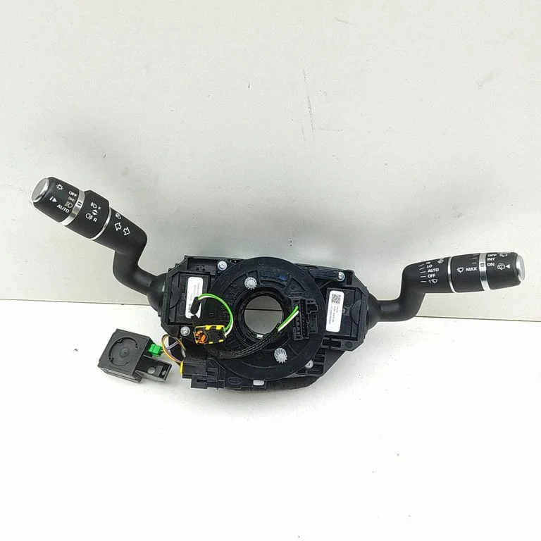 Pagriezienu/gaismu svira HK8313N064BB