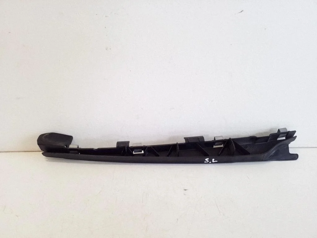 Cita salona detaļa 8T8839151A