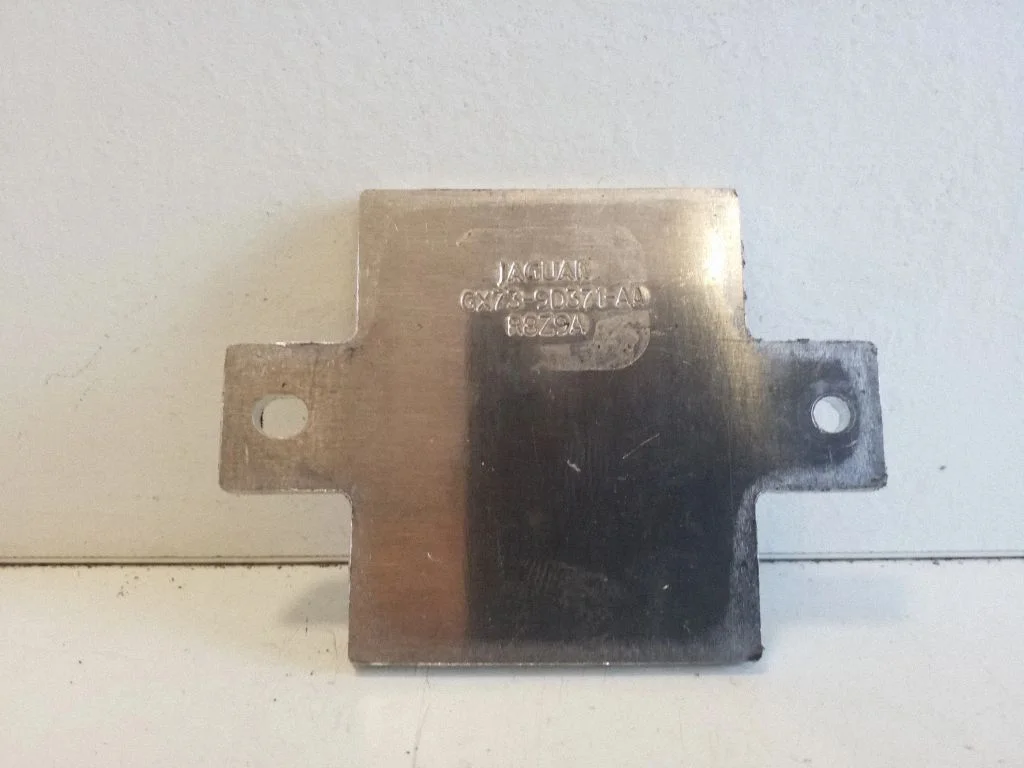 Muu salongiosa GX739D371AA
