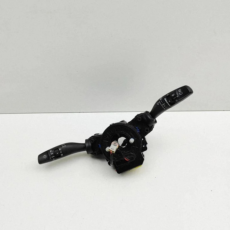 Suunatulede/tulede hoob 93403D4960 – KIA Optima (2015-2020)