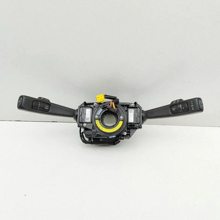 Indicator stalk – Volvo V40 (2012-2019)