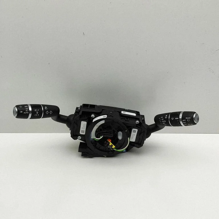 Pagriezienu/gaismu svira FK7214A664CA
