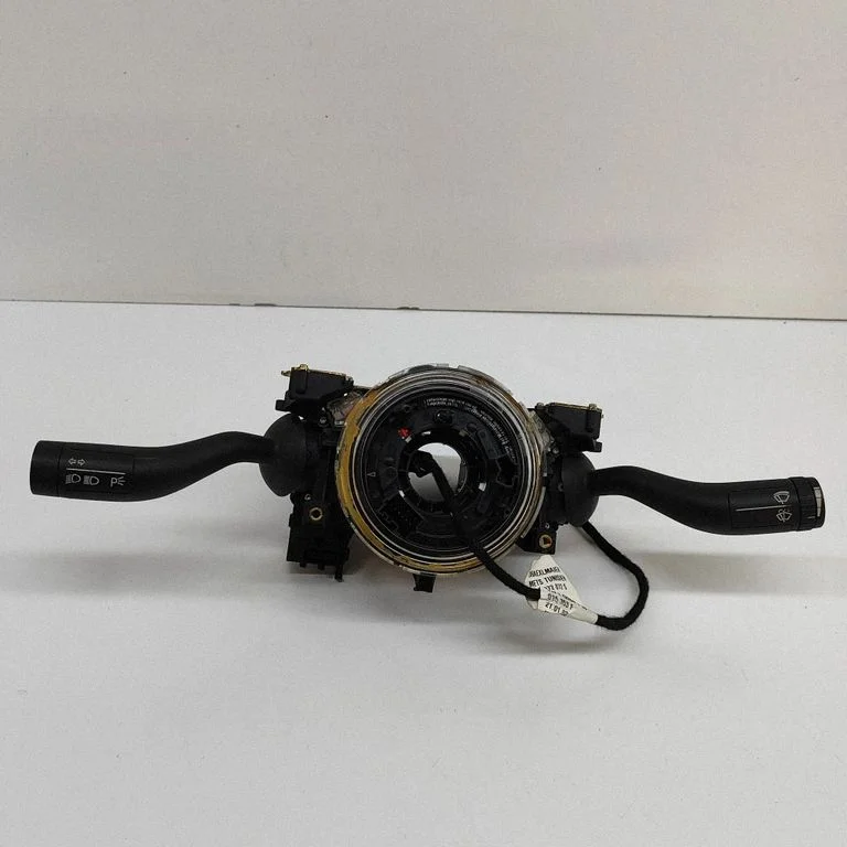 Indicator stalk – Volkswagen Phaeton (2002-2016)