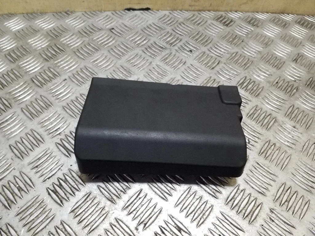 Cita salona detaļa 31328974