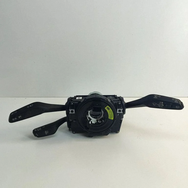 Pagriezienu/gaismu svira 80A907129DK