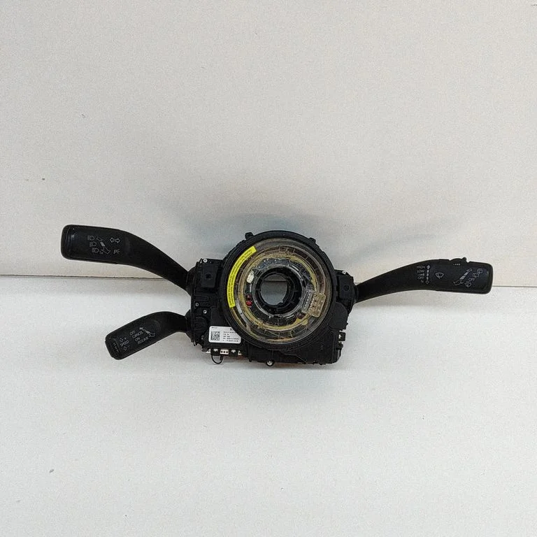 Indicator stalk – Volkswagen Touareg II (2010-2018)