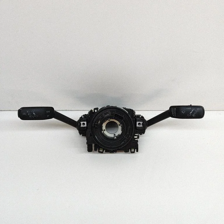 Pagriezienu/gaismu svira – Volkswagen e-Golf (2014-)