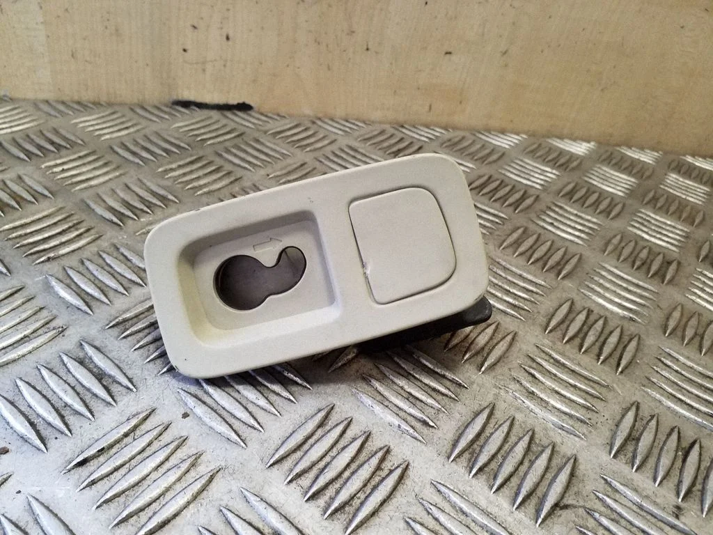 Kita salono detalė