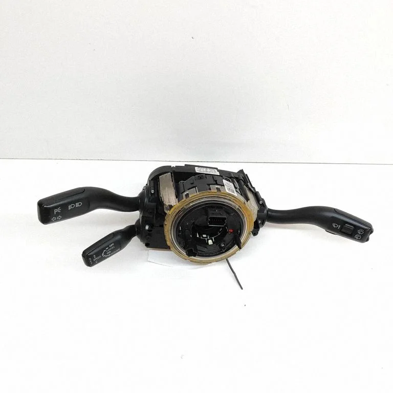 Suunatulede/tulede hoob – Audi Q7 4L (2005-2015)