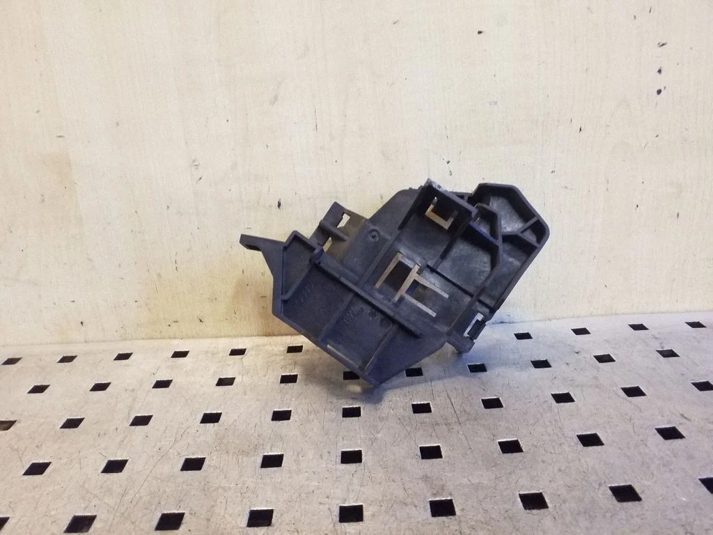 Cita salona detaļa 4L2907324