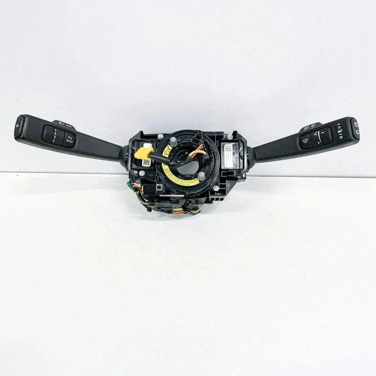 Indicator stalk – Volvo V60 (2013-2018)