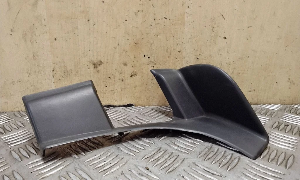 Other interior part 7L6867437G