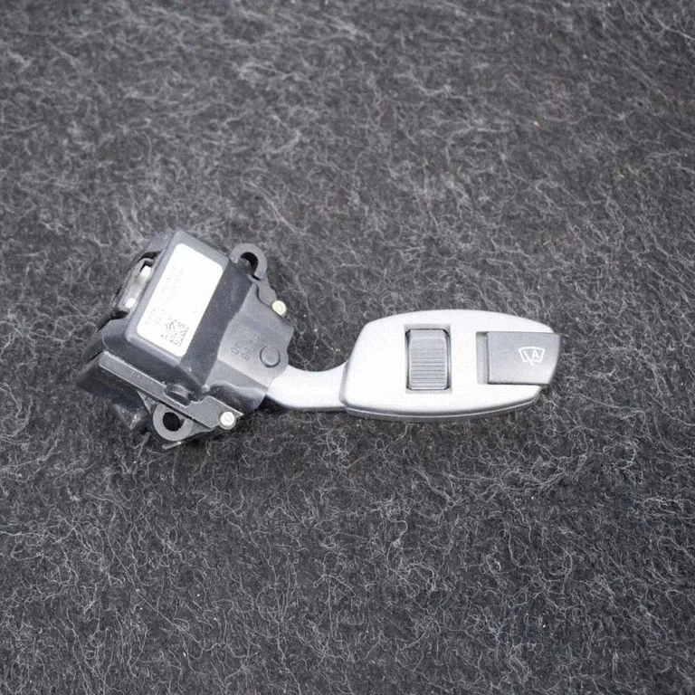 Indicator stalk – BMW 7 Series E65 E66 (2001-2008)