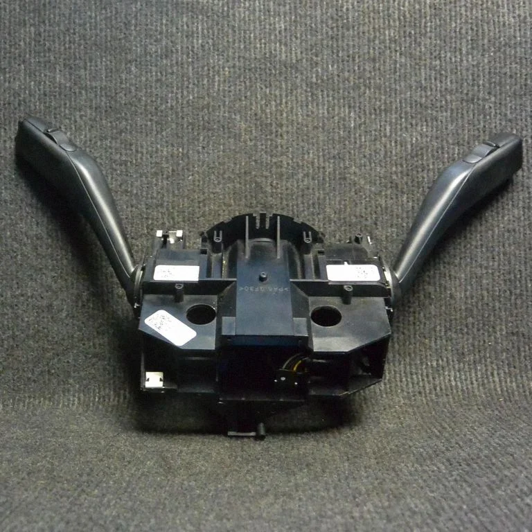 Suunatulede/tulede hoob 1K0953503EK – Seat Leon (1P) (2005-2012)