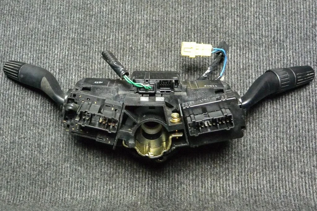 Suunatulede/tulede hoob – Honda Jazz (2002-2008)