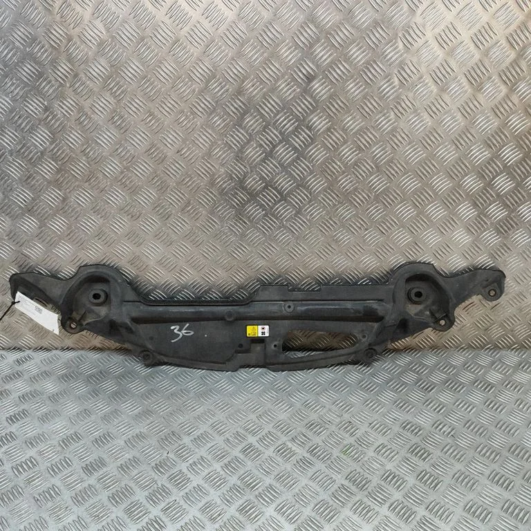 Radiator trim CX238A303AA