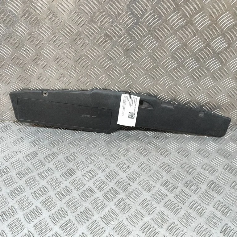 Osłona chłodnic 1HM121343