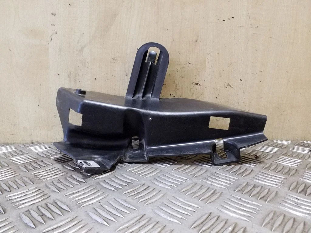 Cita salona detaļa 1K2864775A