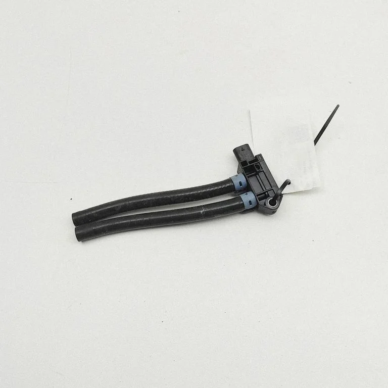 Exhaust gas pressure sensor – Aston Martin DBX (2020-)