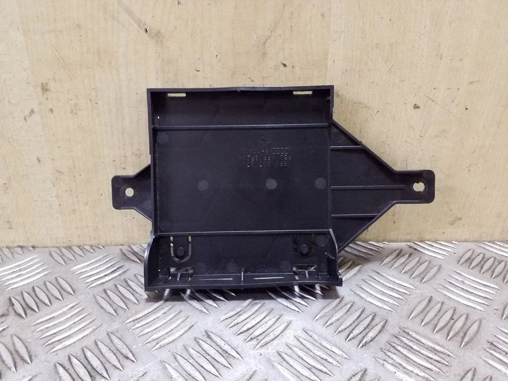Other interior part 8R0907371