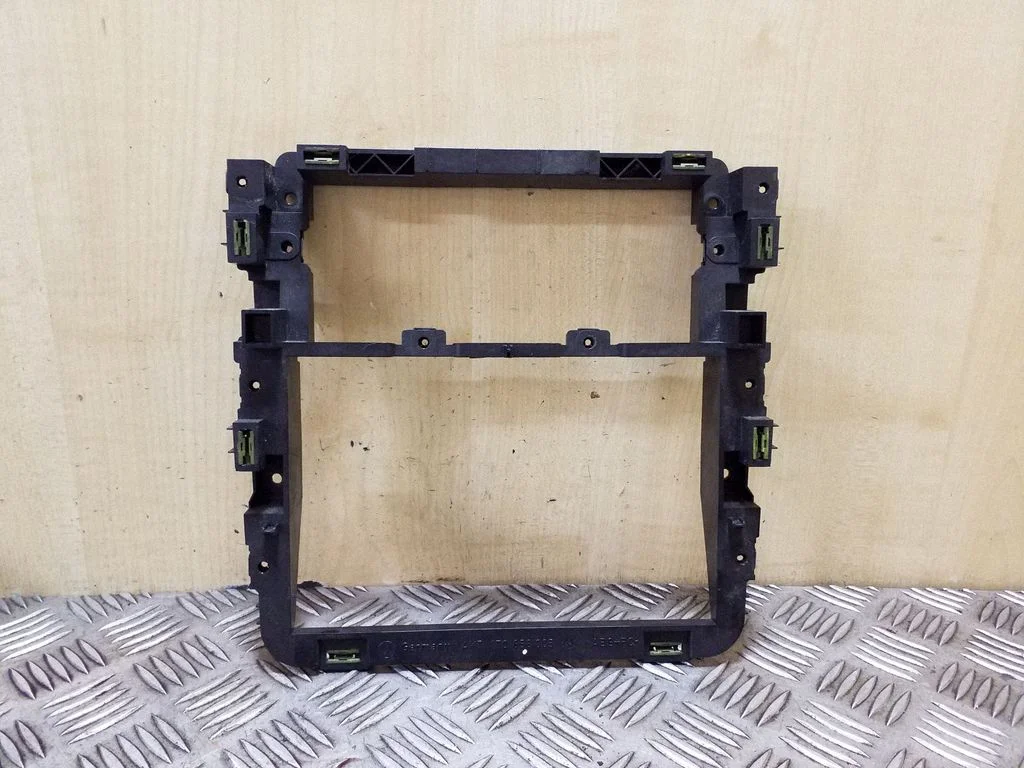 Other interior part 1T0858005