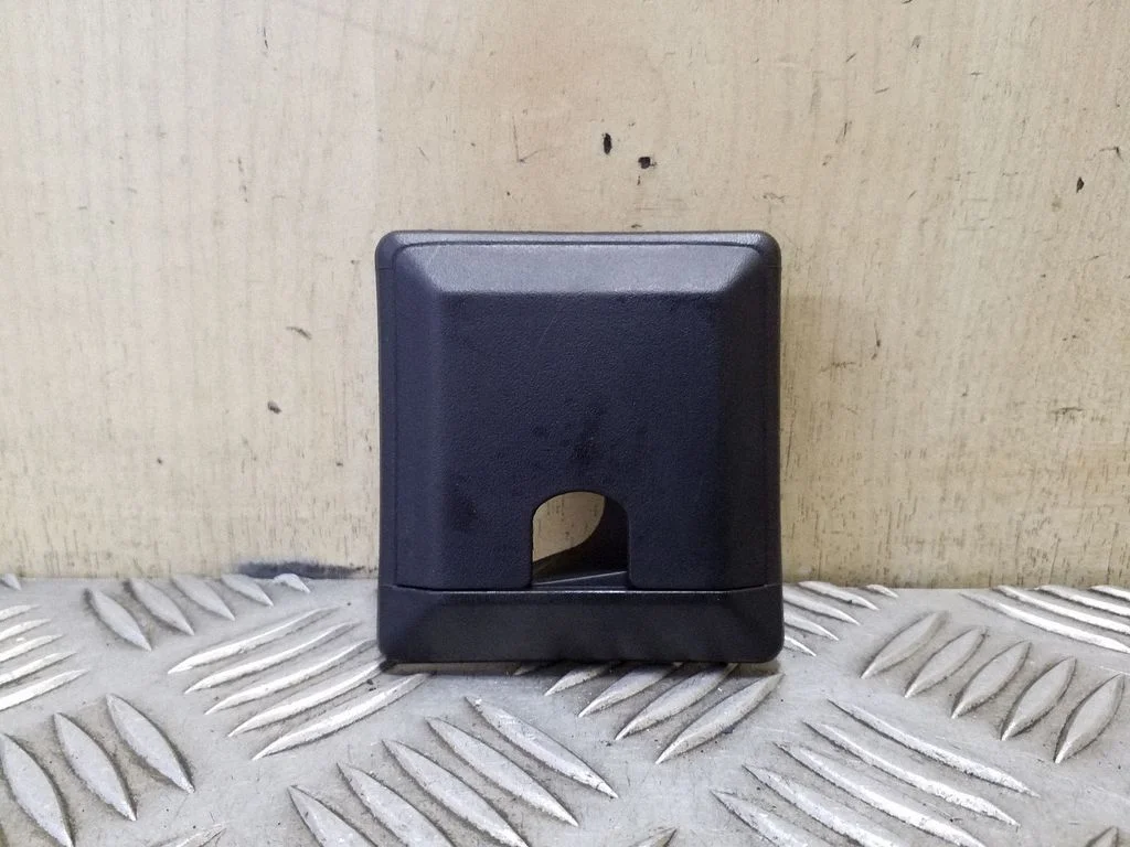 Cita salona detaļa 51478402349