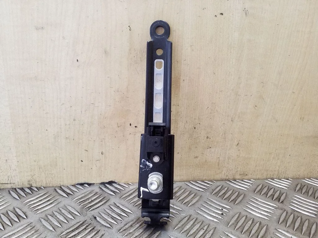 Other interior part D526003