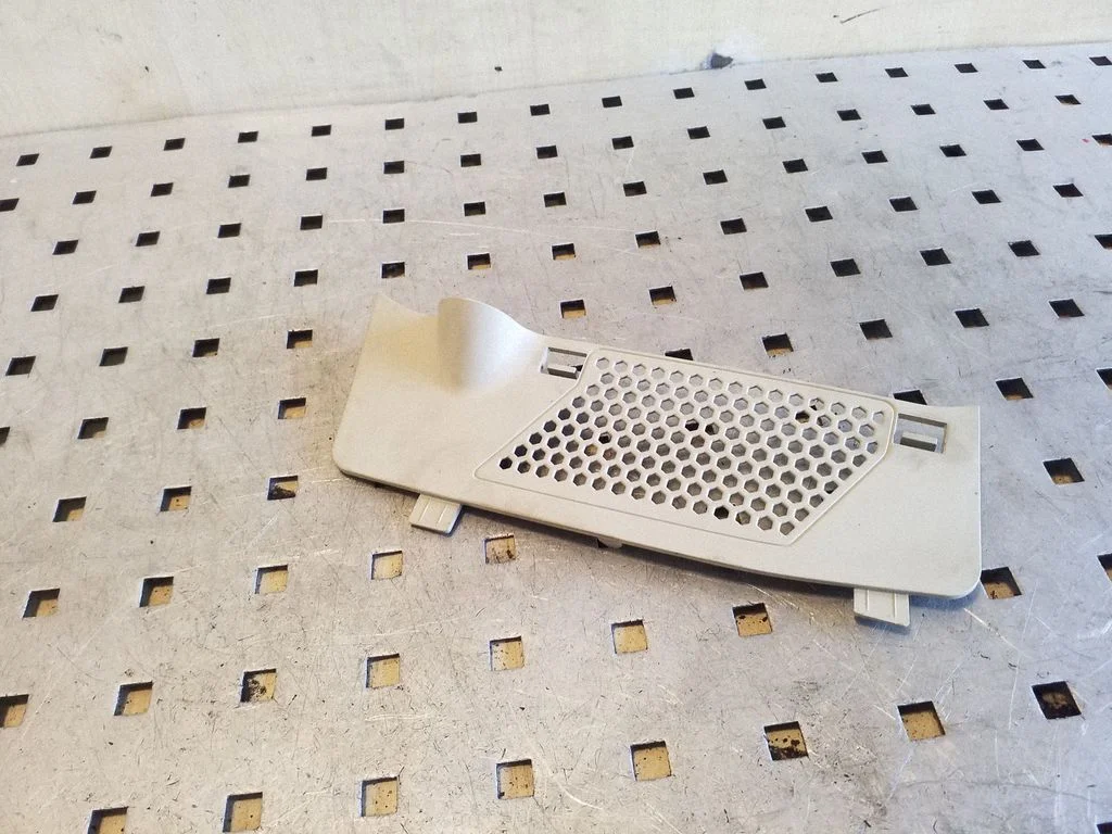 Kita salono detalė