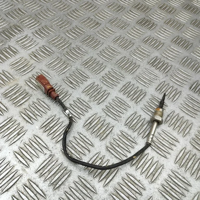 Exhaust gas temperature sensor – Audi RS Q3 (2019-)