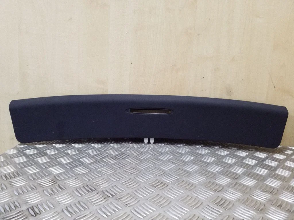 Muu salongiosa A2126901750