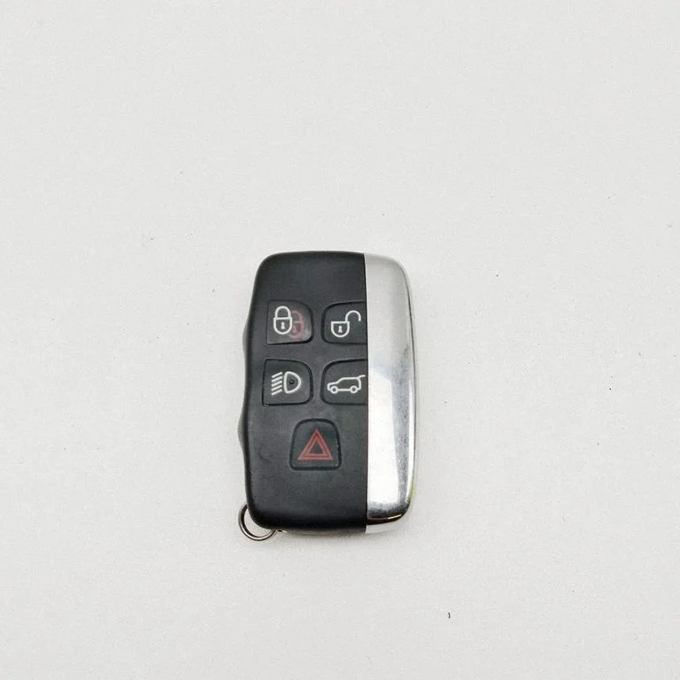 Süütevõti/kaart CH2215K601BF